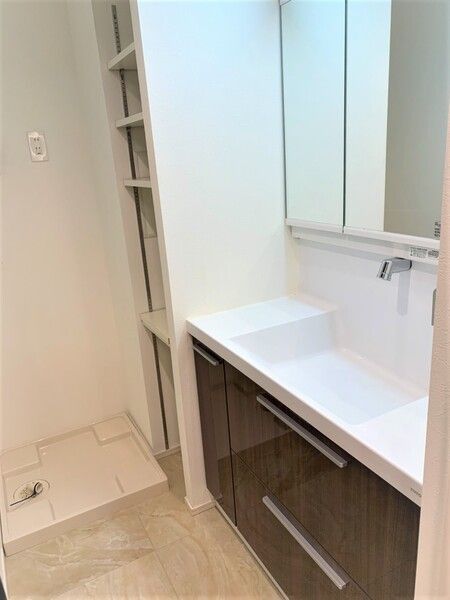 洗面設備　別タイプ部屋　参考写真です