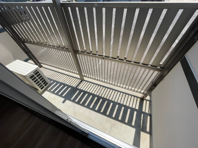バルコニー　※同じ建物の別号室の写真です。
