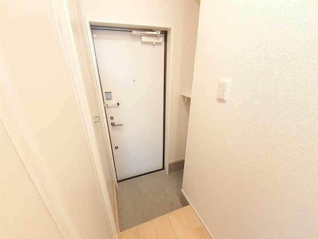玄関　収納もある玄関です
