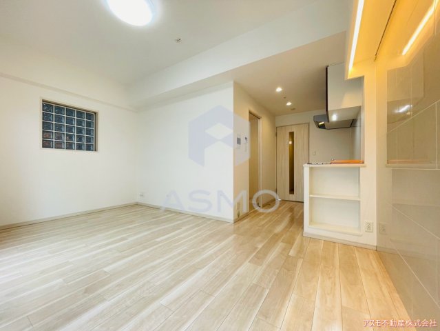 居室・リビング　同マンション別部屋　参考写真