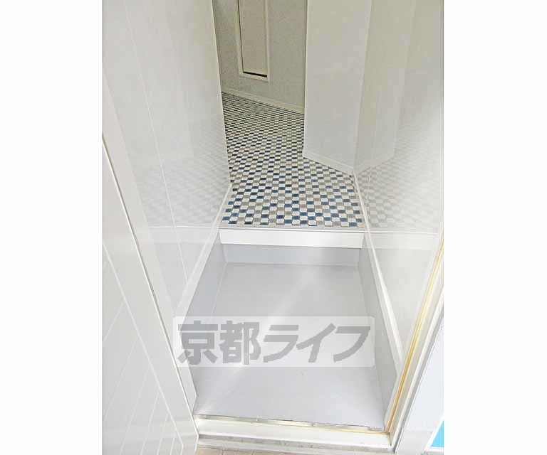 玄関　ゴミが部屋に入りにくい！広めの玄関です