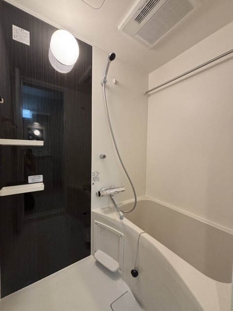 GAZELLE NOAH尼崎次屋の風呂写真