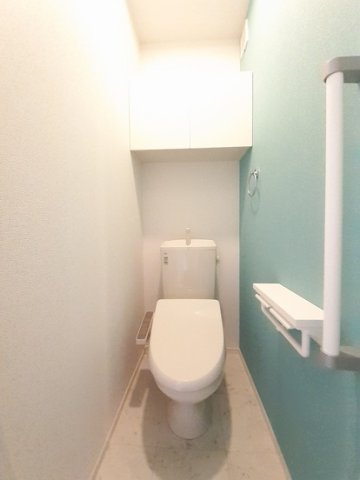 トイレ　トイレもきれいです