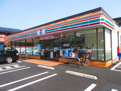 コンビニ　セブンイレブン 江戸川篠崎町2丁目店（コンビニ）まで567m