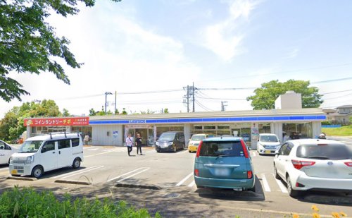 コンビニ　ローソン（コンビニ）まで701m