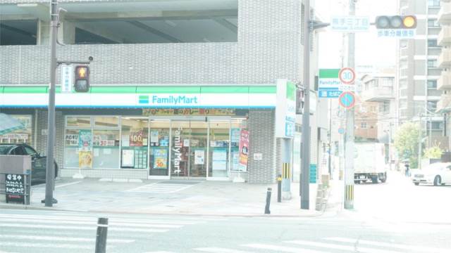 コンビニ　ファミリーマート 八幡黒崎店（コンビニ）まで63m