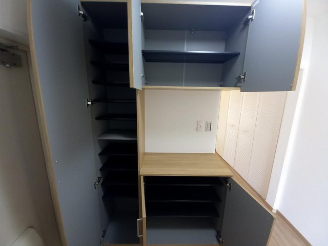 玄関　シューズボックス