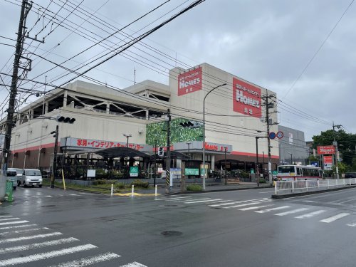 ホームセンター　島忠 ホームズ港北高田店（ホームセンター）まで313m