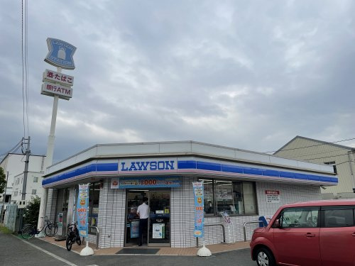 コンビニ　ローソン 豊中神州町店（コンビニ）まで735m