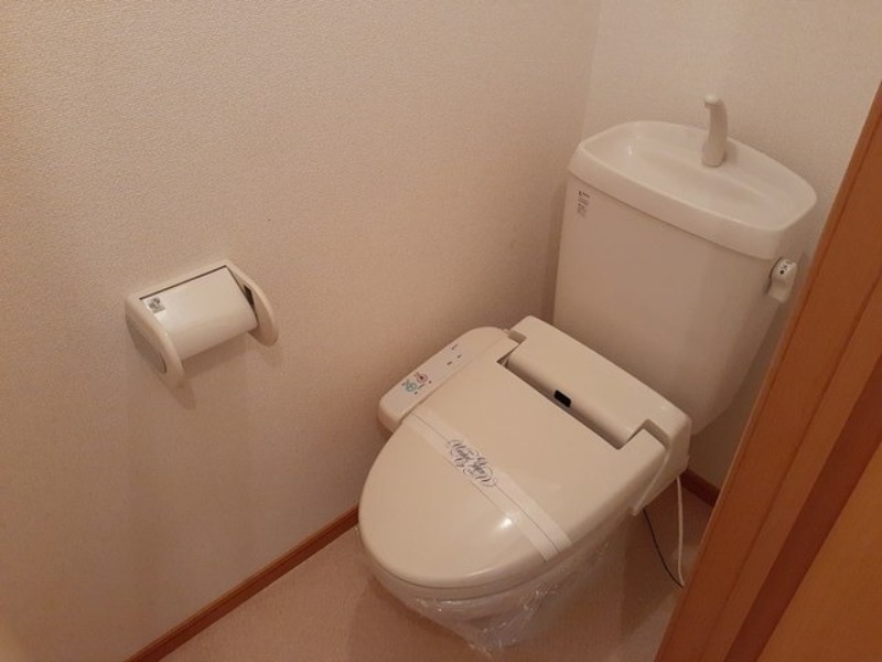 トイレ　図面と現状に相違がある場合には現状を優先