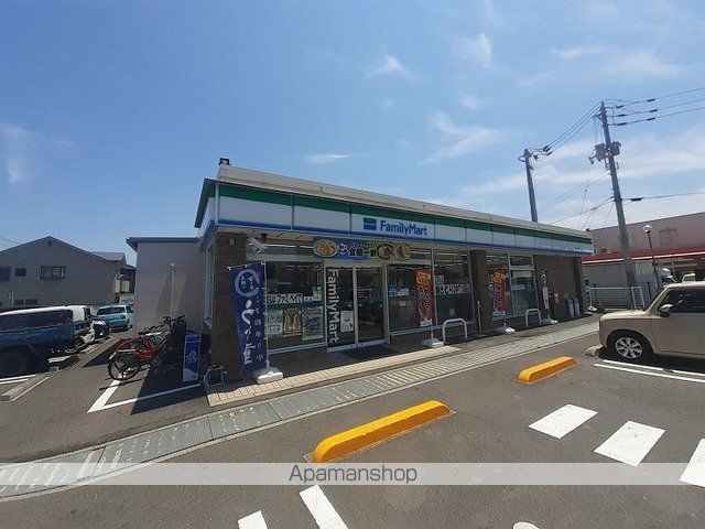 コンビニ　ファミリーマート高松太田店さん（コンビニ）まで400m