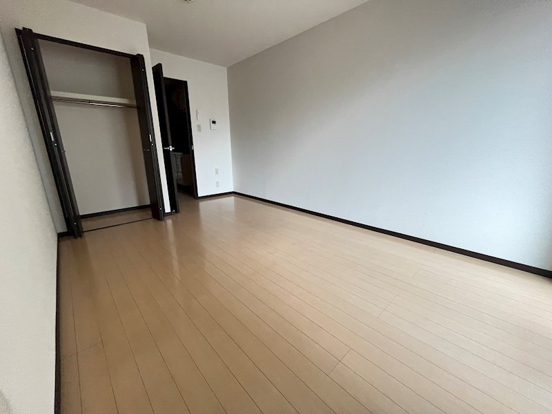 フジパレス夙川江上町の居間写真