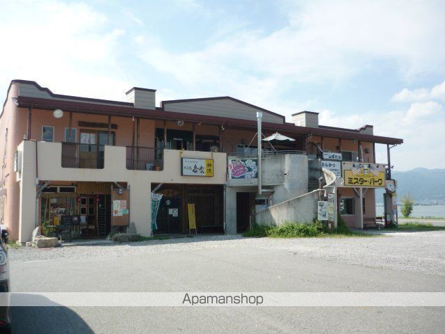 飲食店　パウワウビレッジ（飲食店）まで183m