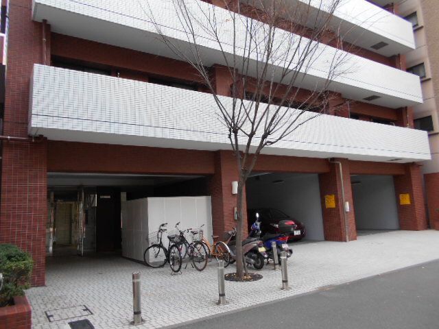 エントランス　現状優先