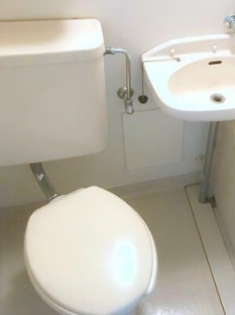 トイレ　室内参考写真