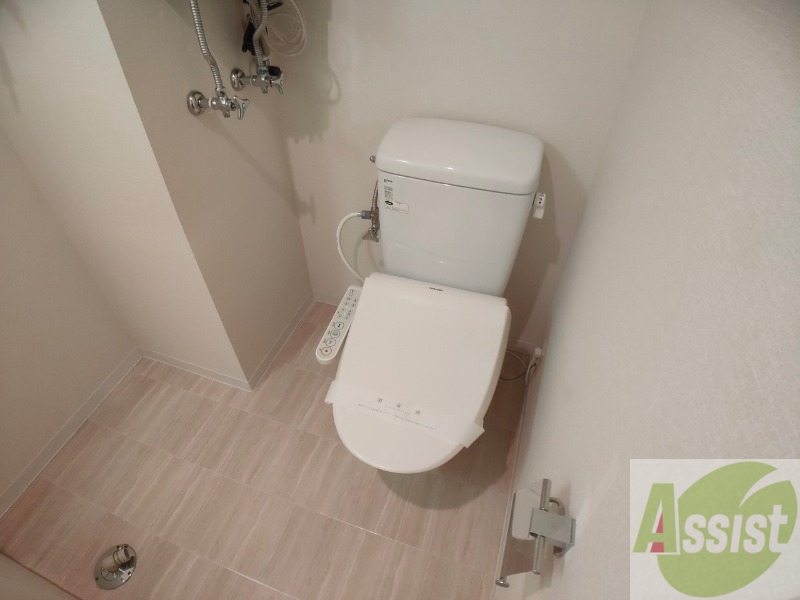 トイレ　トイレです。ウォシュレット付を探している方、おすすめです。
