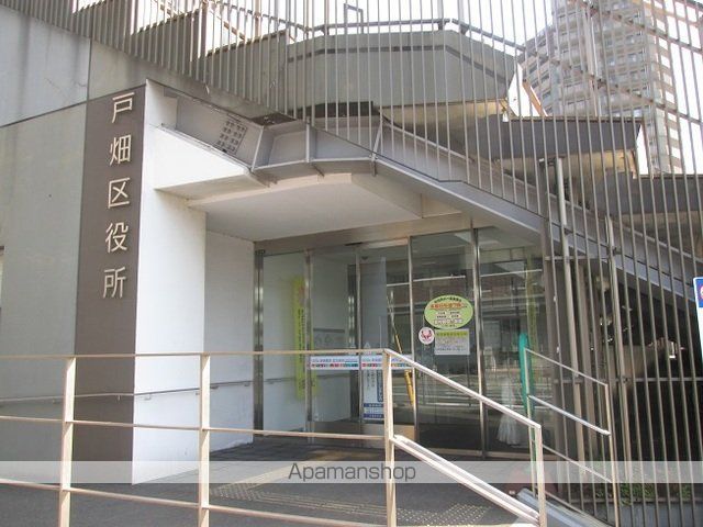役所　戸畑区役所（役所）まで850m