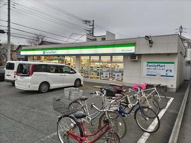 コンビニ　ファミリーマート　清瀬小金井街道店（コンビニ）まで150m