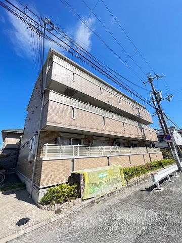 建物外観　外観は落ち着いています