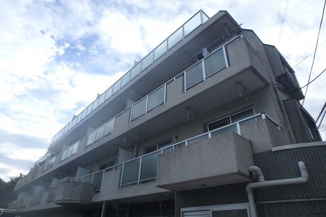 建物外観　鉄筋コンクリート造マンション♪
