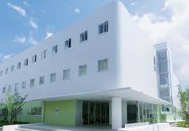 その他　高槻市医師会看護専門学校 学校代表（その他）まで1617m