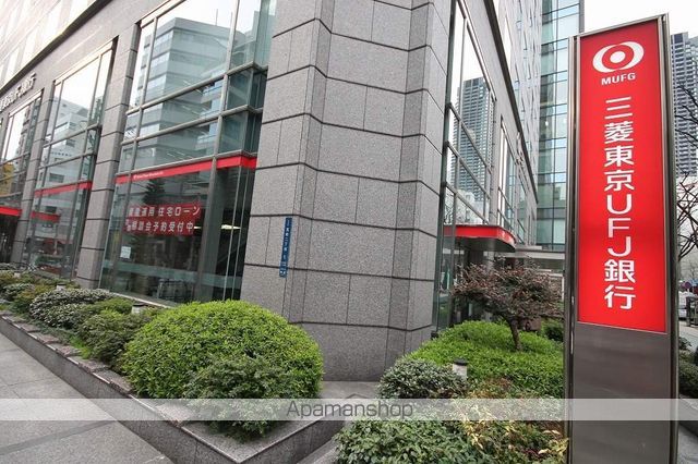銀行　（株）三菱ＵＦＪ銀行／瓦町支店（銀行）まで441m