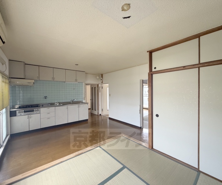 一言寺団地 C-1棟の居間写真