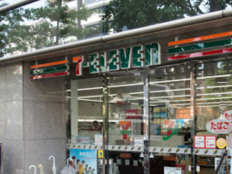 コンビニ　セブンイレブン 小石川白山通り店（コンビニ）まで151m