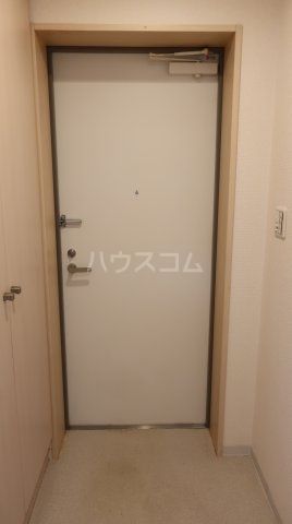 ヴェル・ドミールIの玄関写真