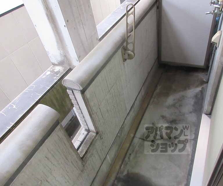 バルコニー　洗濯物たくさん干せます。