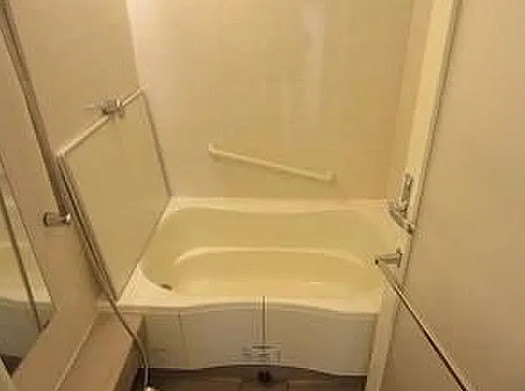 バス・シャワールーム　写真は同タイプ住居です