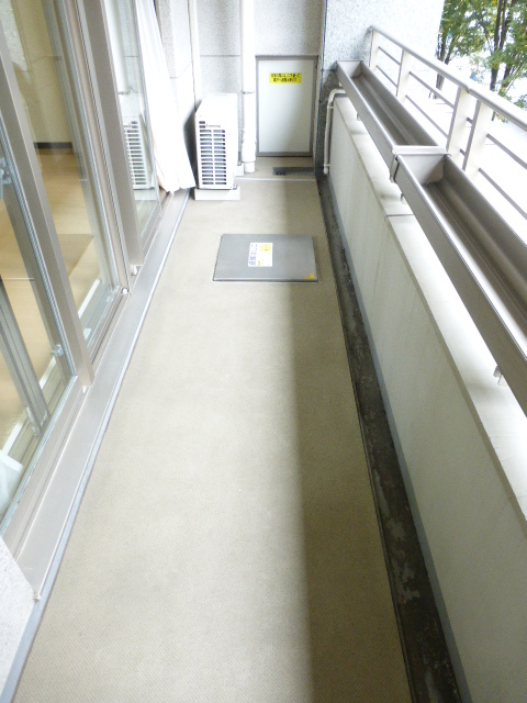 バルコニー　バルコニー※別部屋参考写真