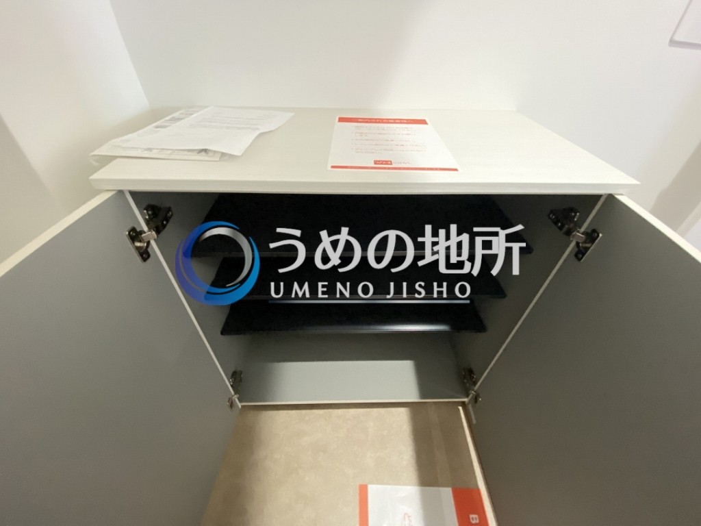 その他　靴箱