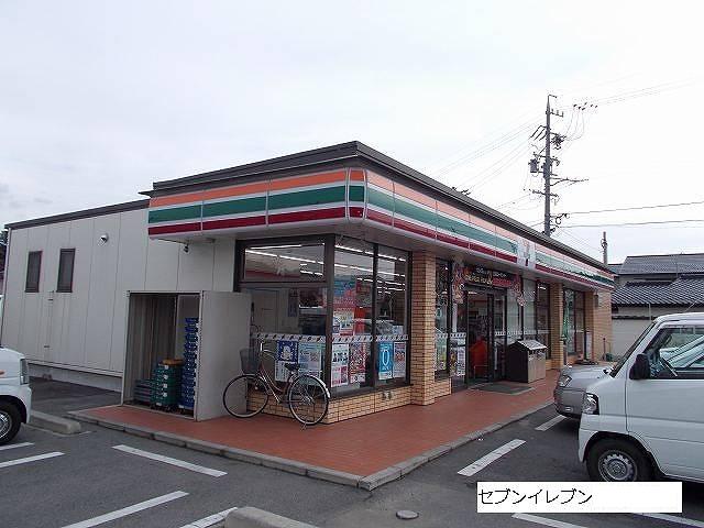 コンビニ　セブンイレブン松本島内店（コンビニ）まで586m