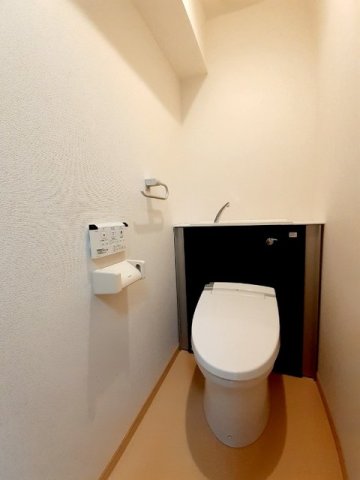 トイレ　トイレもきれいです