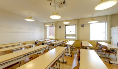 その他　福岡こども専門学校（その他）まで559m