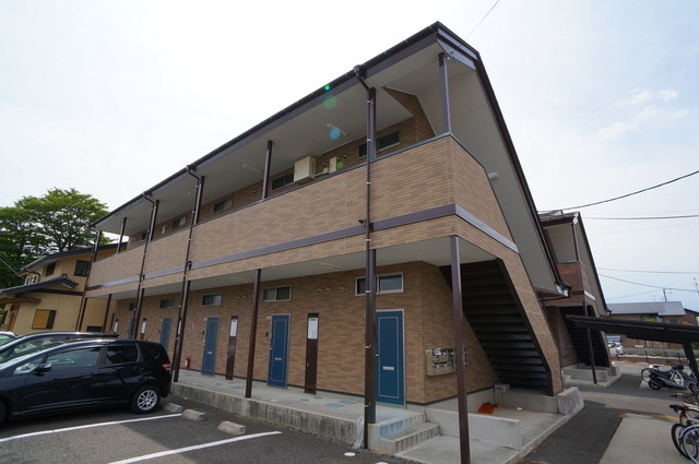 建物外観　２０１８年７月外壁塗装実施