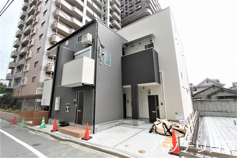 建物外観　築浅デザイナーズ