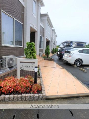 ＪＲ日南線 木花駅 徒歩3分 2階建 築8年の外観写真
