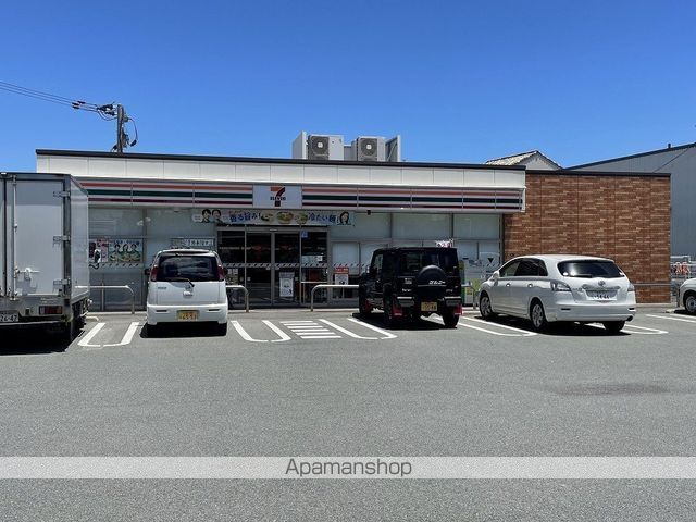 コンビニ　セブンイレブン熊本御領店（コンビニ）まで1855m