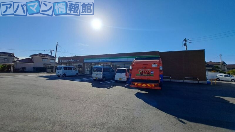 コンビニ　ファミリーマート新潟石山店（コンビニ）まで347m
