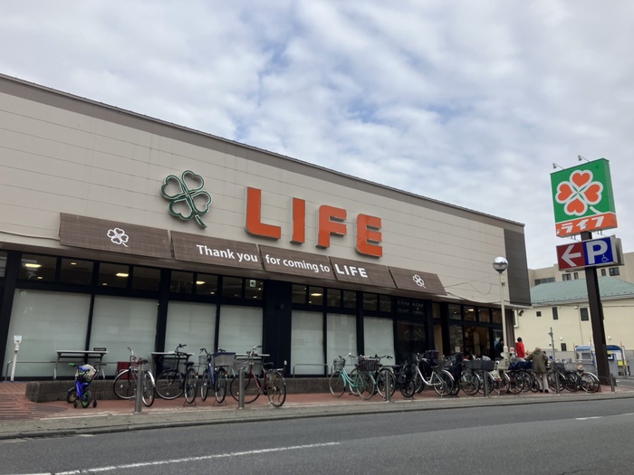 スーパー　ライフ高津新作店（スーパー）まで400m