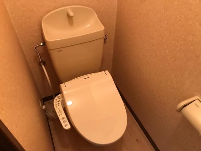 トイレ　シャワー付トイレ