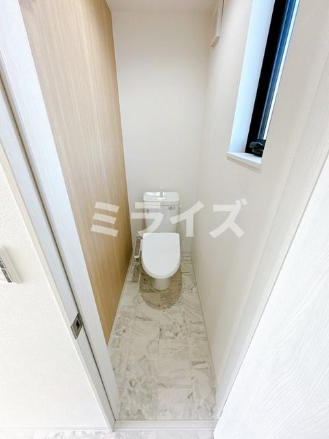 阪急京都線 相川駅 徒歩12分 3階建 築1年のトイレ写真