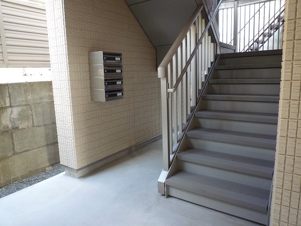 ＪＲ常磐線 北小金駅 徒歩1分 3階建 築16年の外観写真