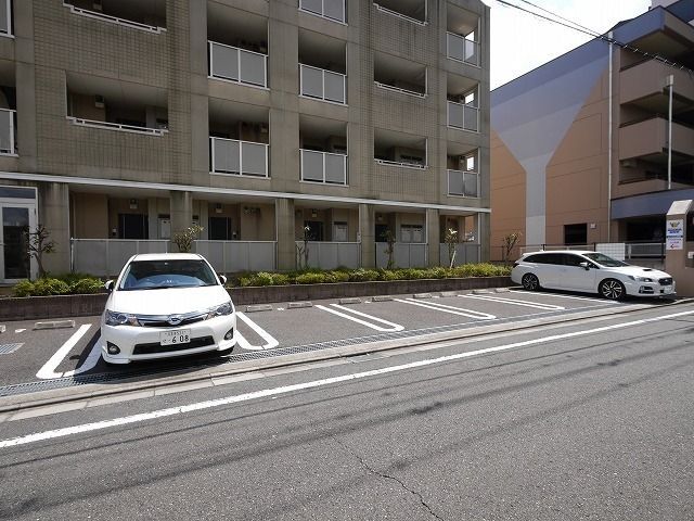 駐車場　★敷地内駐車場★