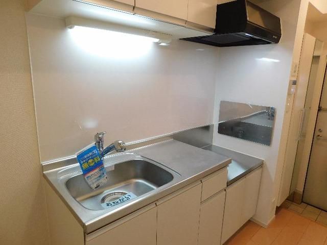 ファミールエセナGのキッチン写真