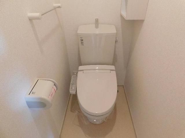 ファミールエセナGのトイレ写真