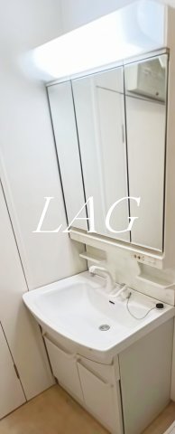 洗面設備　洗面台です。