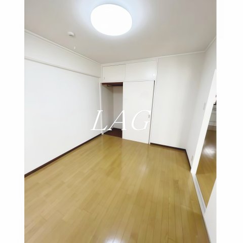 居室・リビング　洋室のお部屋です。